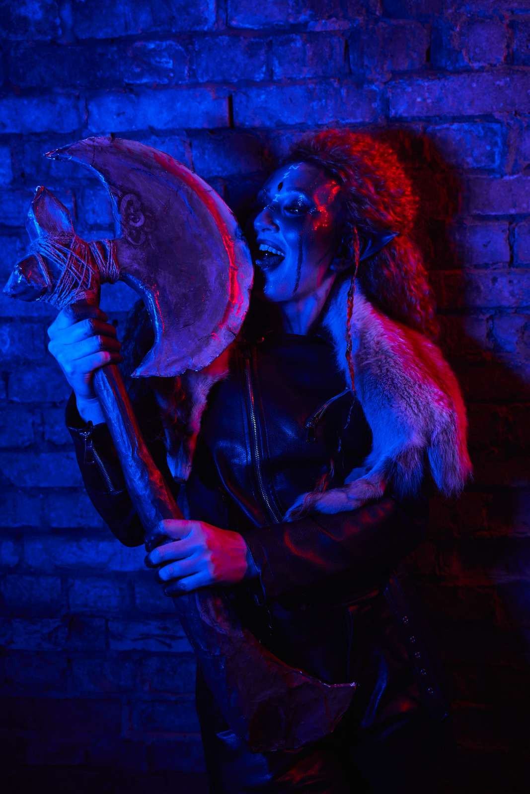 Валькирия в руинах. Фотограф в Уральске Александр Хохлачёв | HOHLACHEV.COM