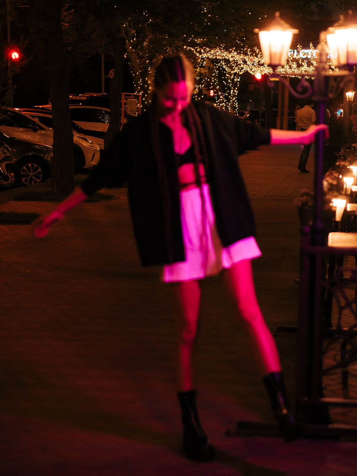 Съемка с цветным светом. Фотограф Диана Одинцова в Волгограде