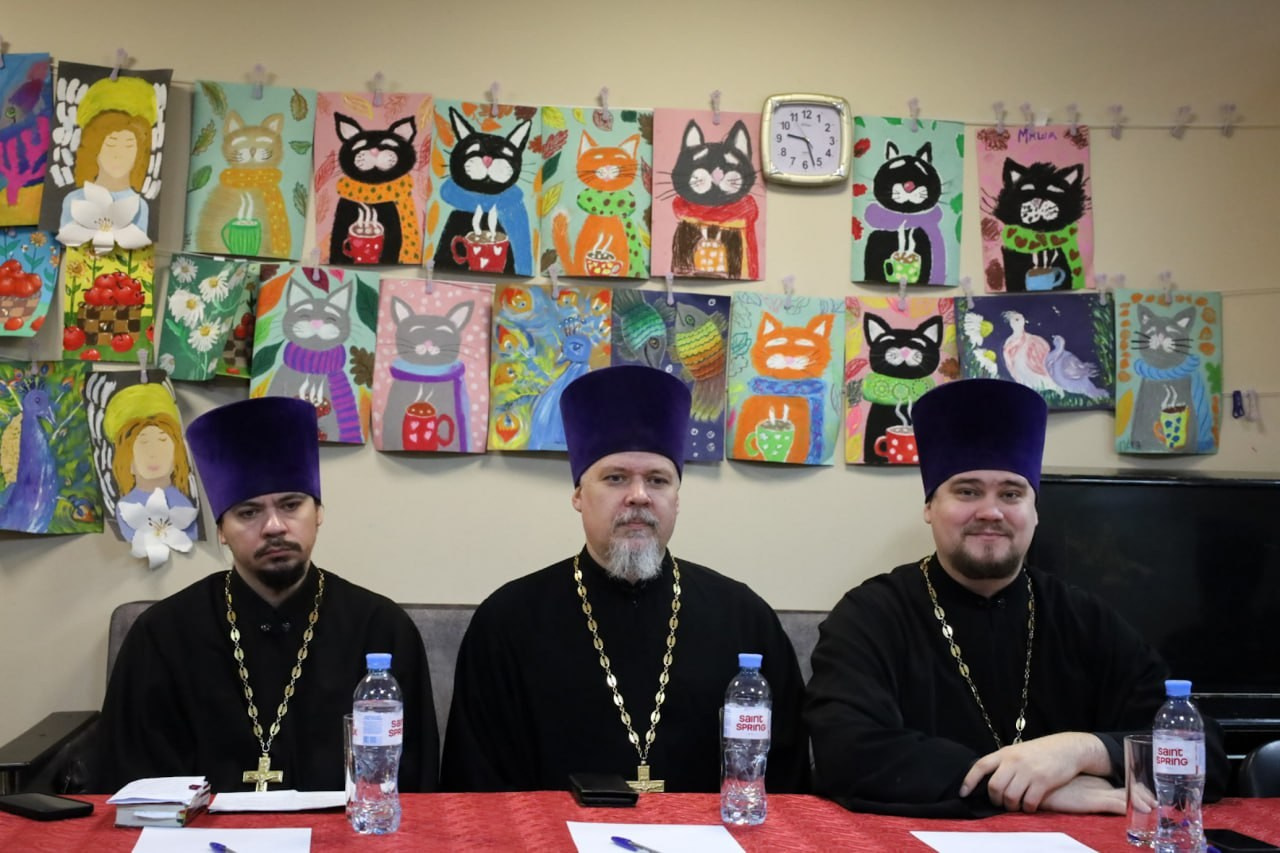 Соборное служение духовенства Северо- Западного благочиния. Саратовское Северо-Западное благочиние