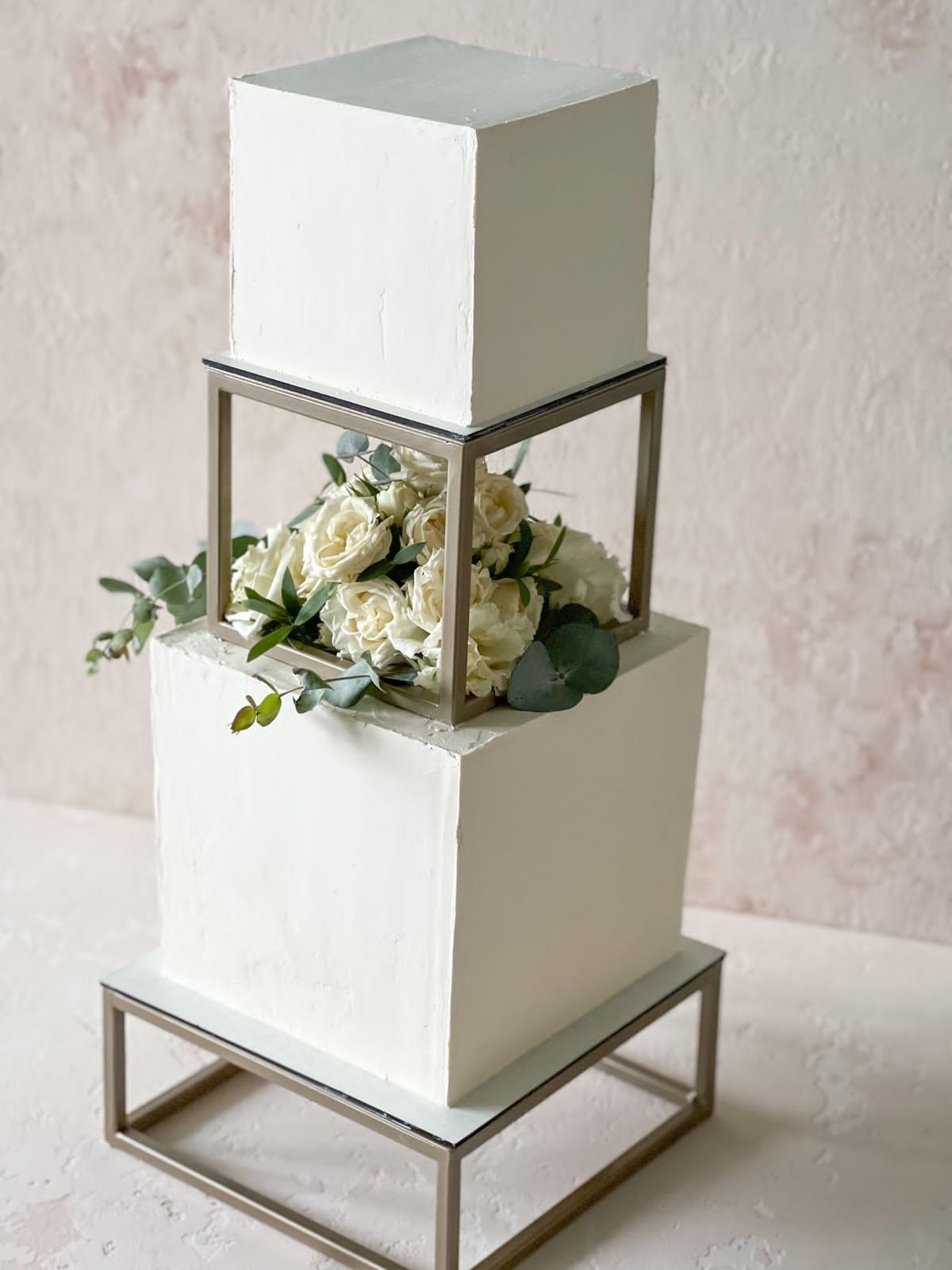 Кондитер Фадеева. Подрядчики и друзья сети свадебных площадок House for wedding