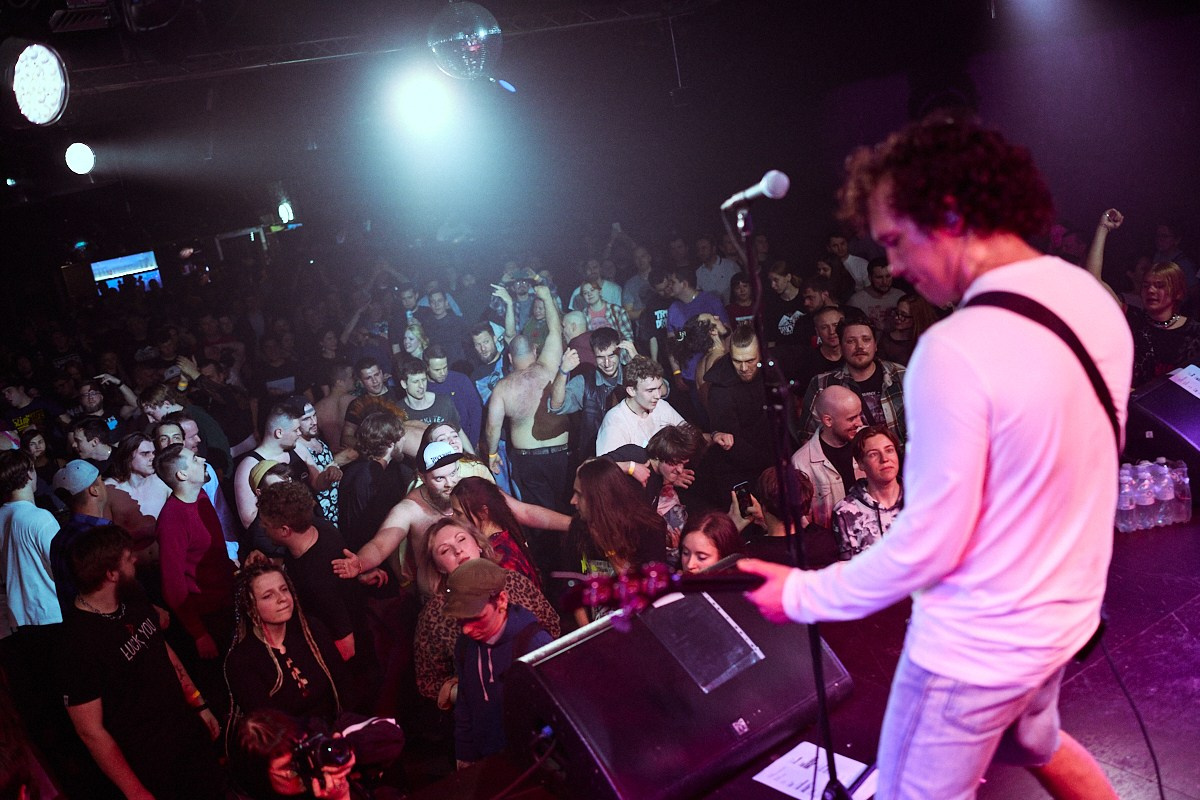 TRUCKDRIVERS в Glastonberry Pub, 30 апреля 2025. Иван Кобяков