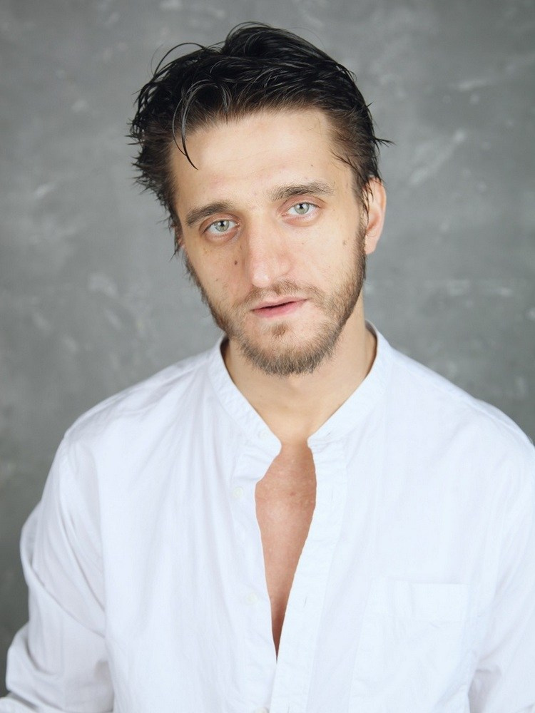 Дмитрий Собачкин - актёр театра и кино, режиссёр