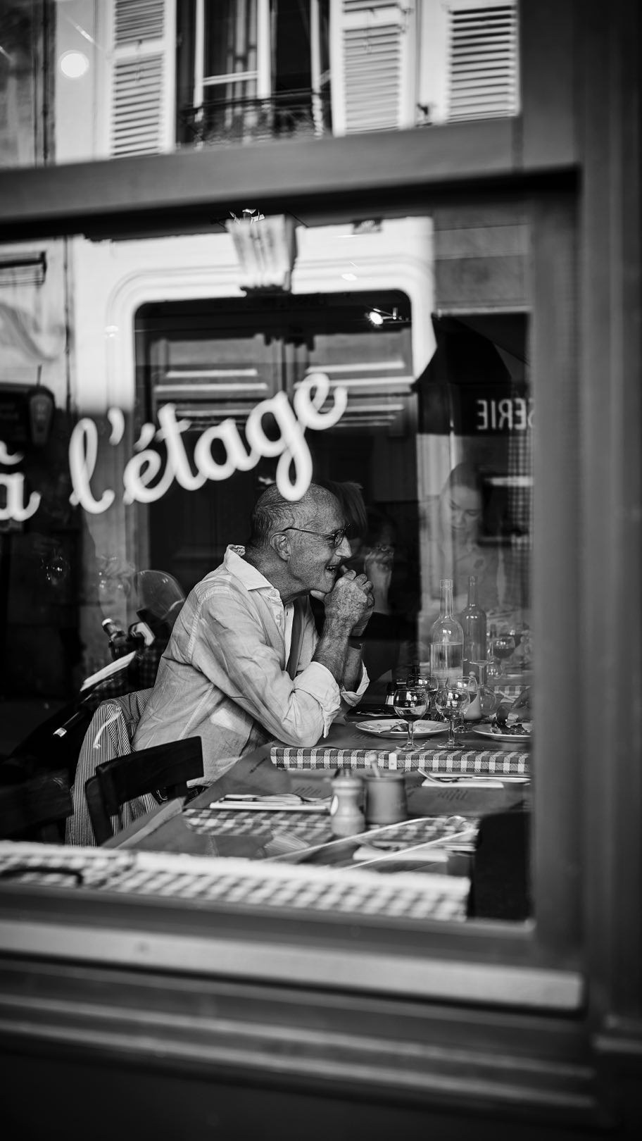 Paris: Download Error