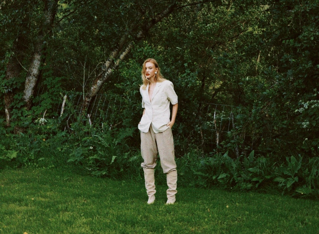 clothing from Asaý Júrek