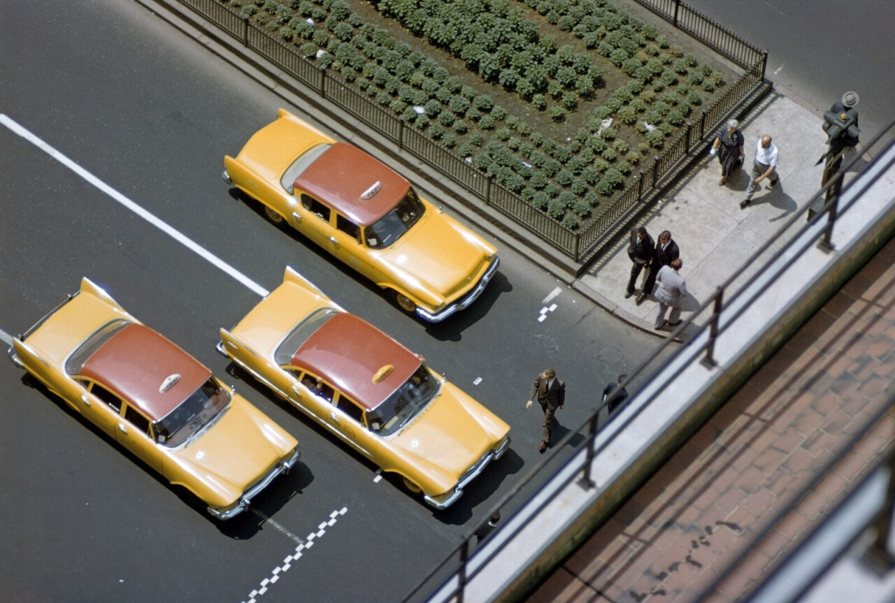 Эрнст Хаас. STREETSAGA — уличный фотограф в Москве. Стрит, портреты, путешествия и студийная съёмка