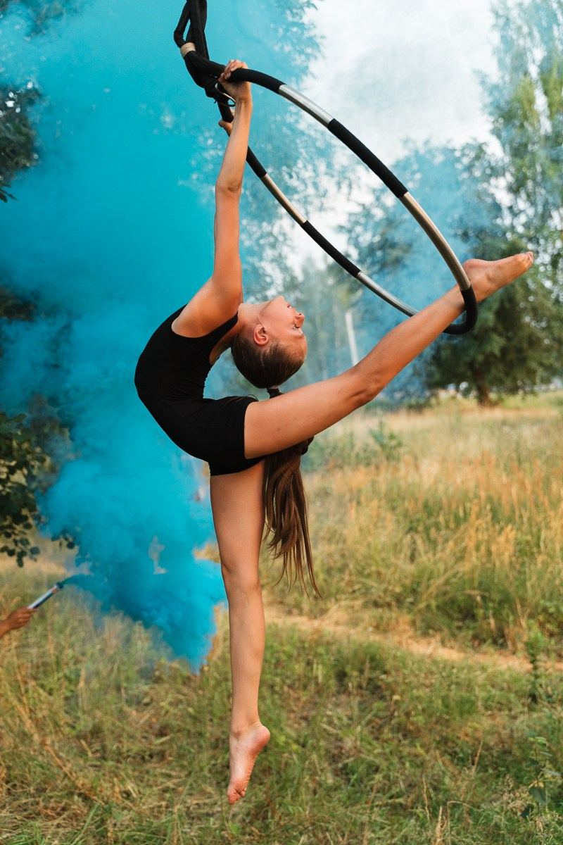 Фотопроект «Фаеры в лесу». Репортажный и семейный фотограф в Санкт-Петербурге Тарас Марченко