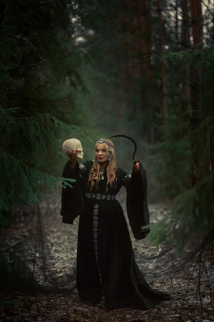 Прокат костюмов в русском стиле в Нижнем Новгороде. Русская и славянская одежда. Современна русская одежда