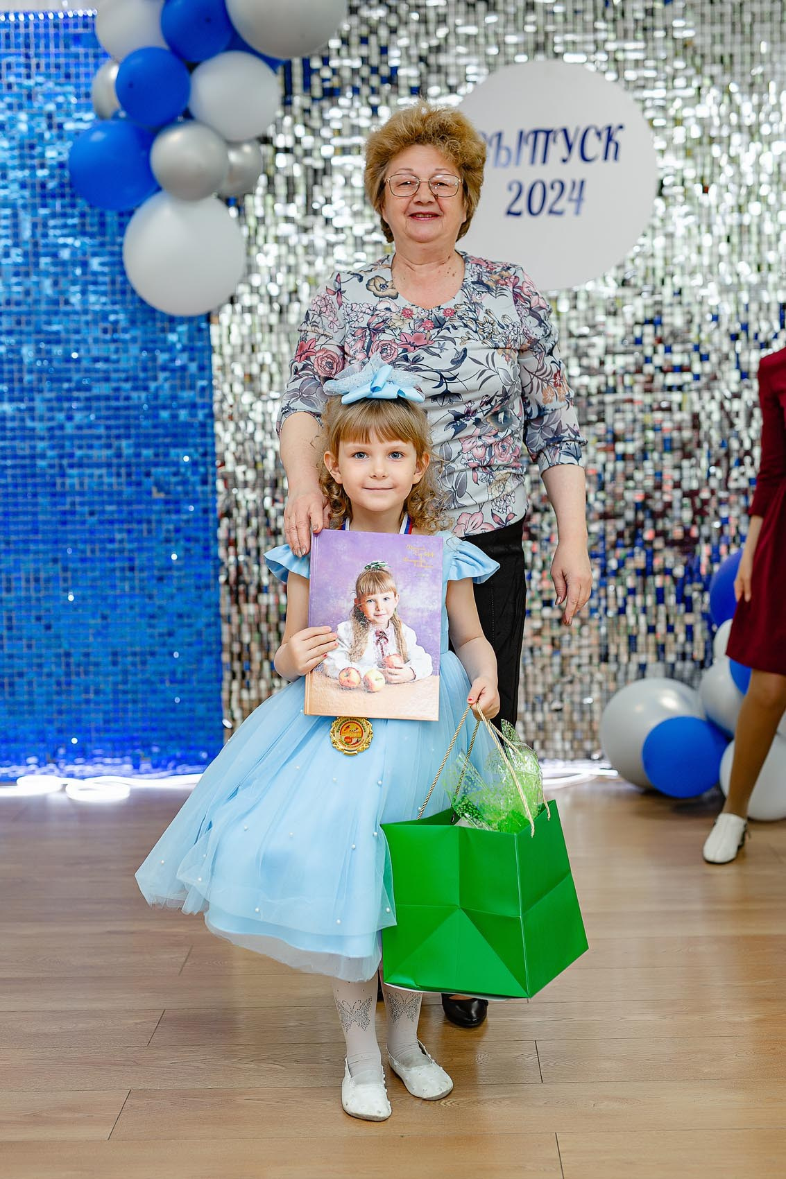 24.5.24 Выпускной Веснянка. Владивосток семейный фотограф Александр Степанов