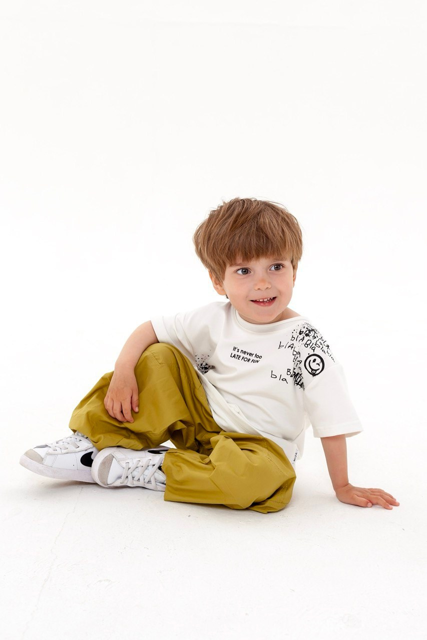 Модель для предметной съемки мальчик Радэль Казань| Sale Easy