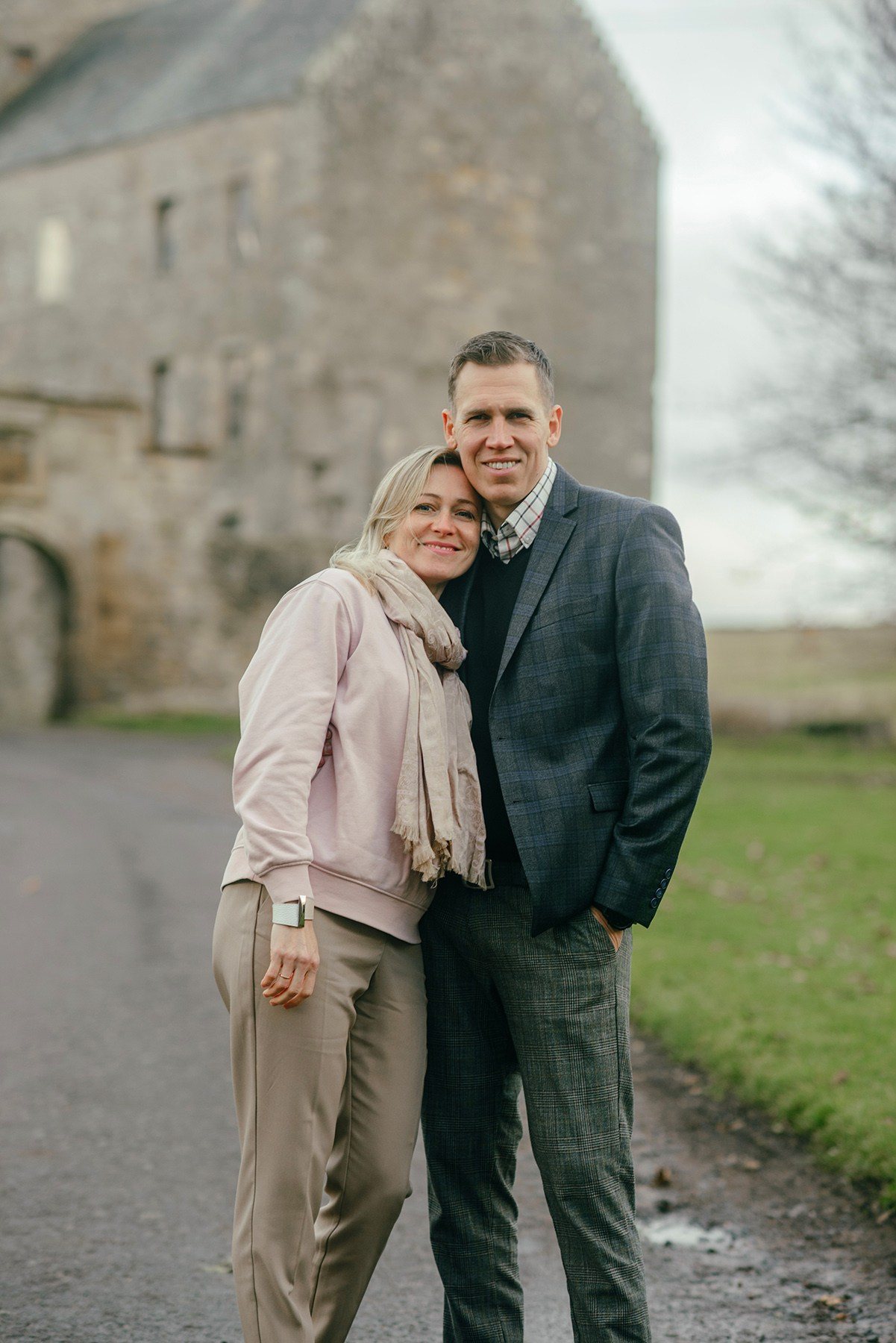 family photo shoot in Scotland, photo shoot at the castle