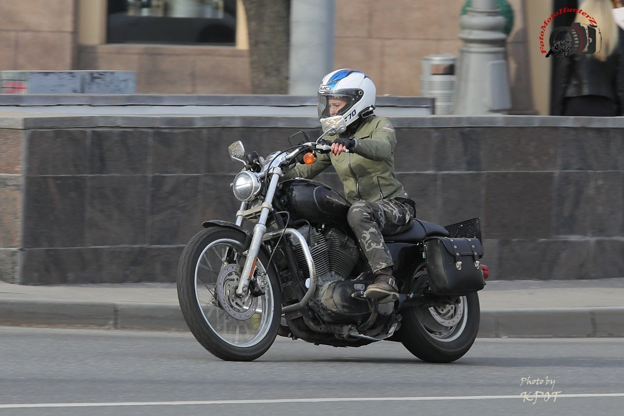 FotoMotoHunterZ — фотографии мотоциклистов на улицах города