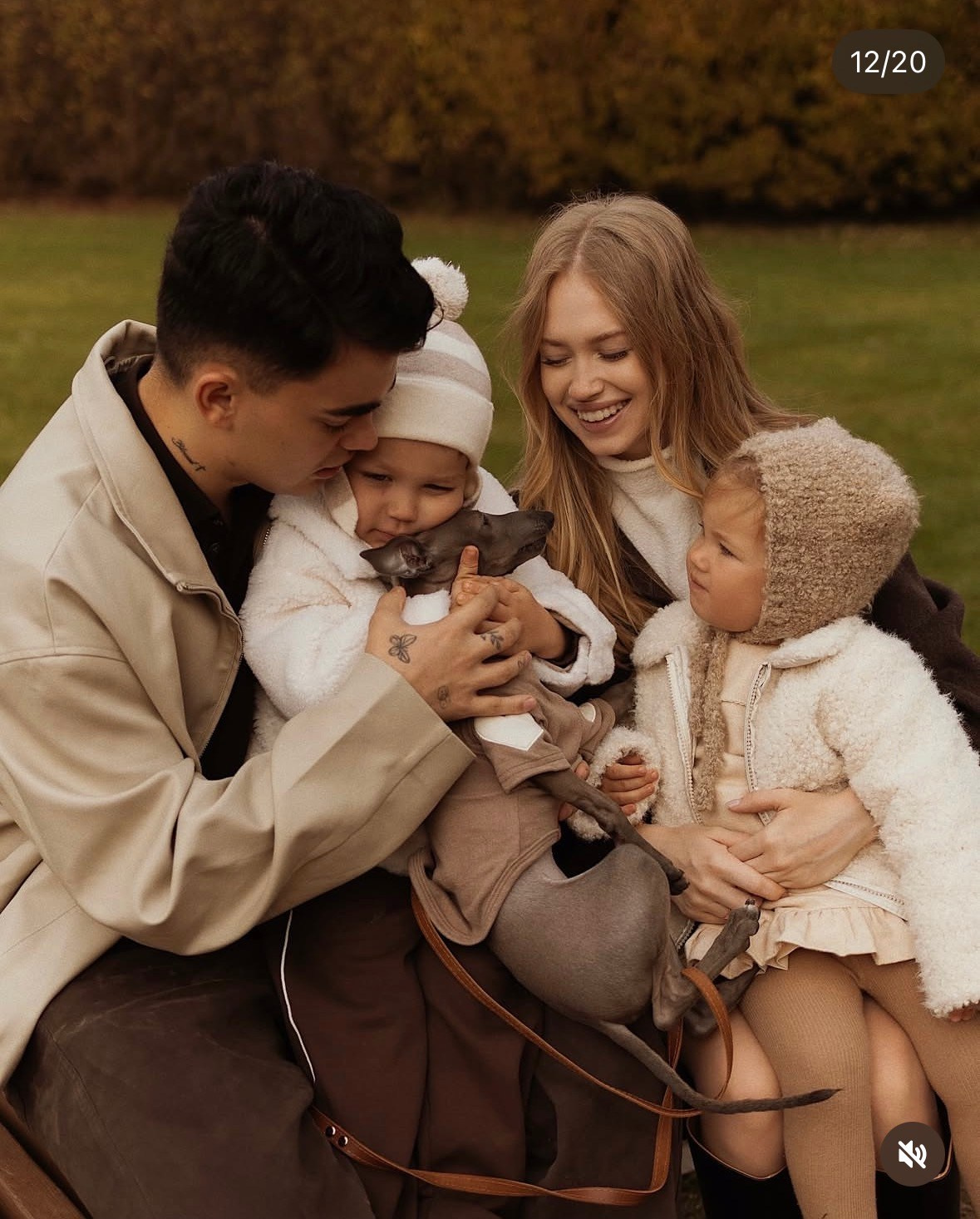 Левретка и ребенок: нежная дружба. Профессиональный питомник левреток РКФ/FCI ASTI SAPPHIRE 💎 Сочи|Санкт-Петербург