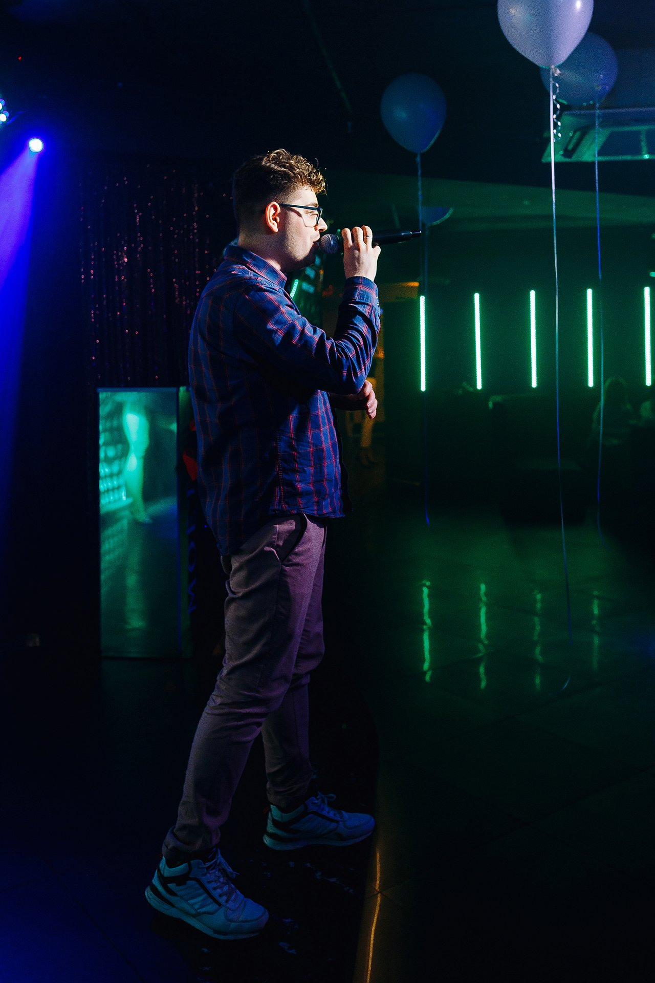 Фотоотчет из караоке клуба Эйфория. One Media Life: фоторепортажи, фотоотчеты с мероприятий и заведений