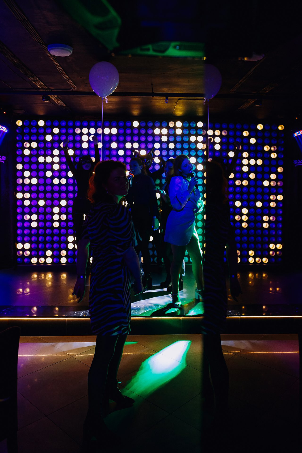 Фото репортаж с караоке клуба Эйфория. One Media Life: фоторепортажи, фотоотчеты с мероприятий и заведений