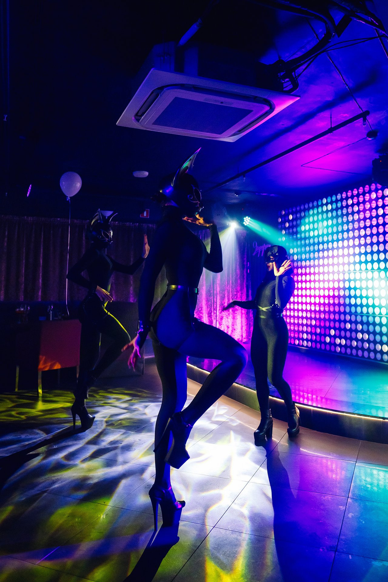 Фото репортаж с караоке клуба Эйфория. One Media Life: фоторепортажи, фотоотчеты с мероприятий и заведений