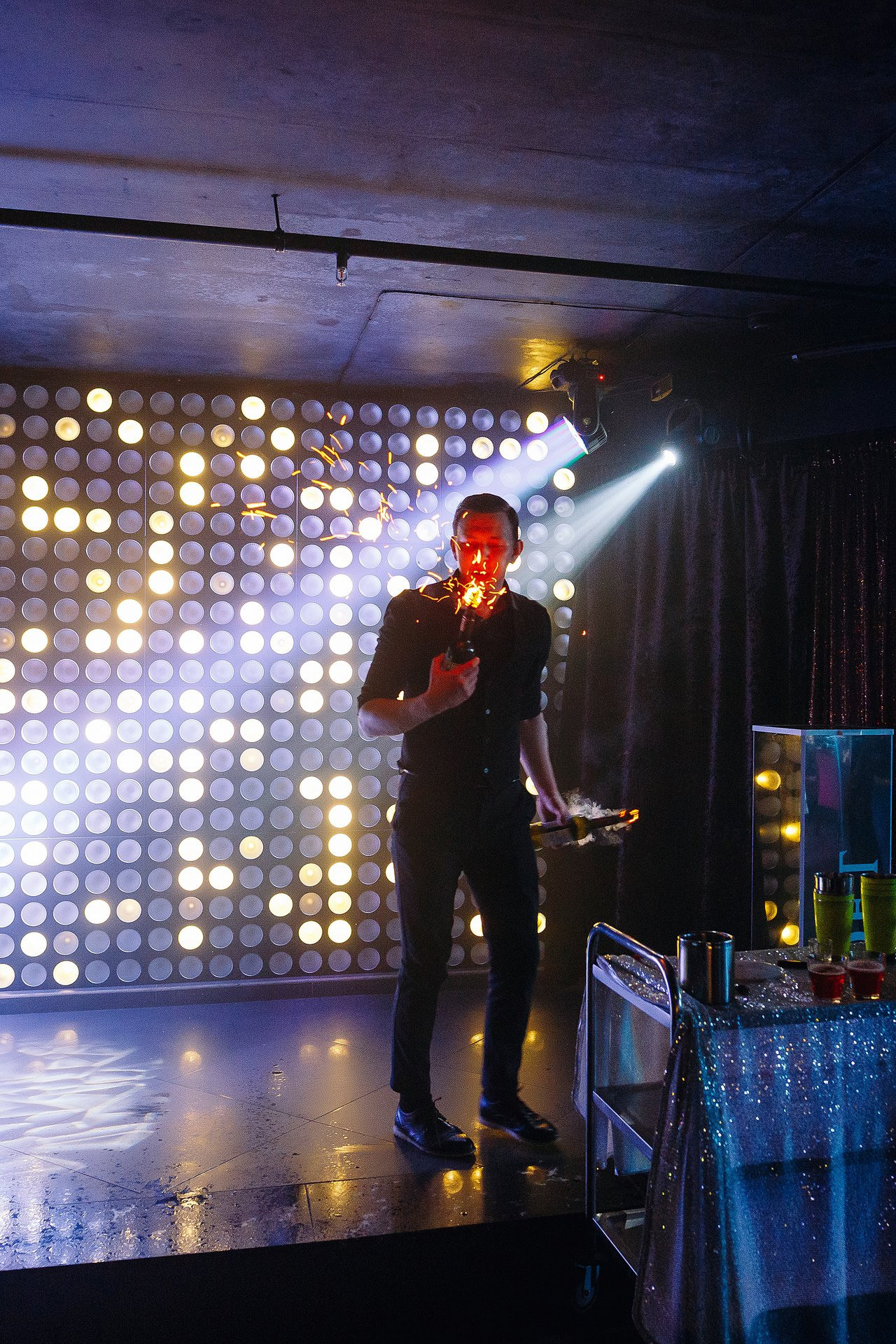 Фото репортаж из караоке клуба Эйфория. One Media Life: фоторепортажи, фотоотчеты с мероприятий и заведений