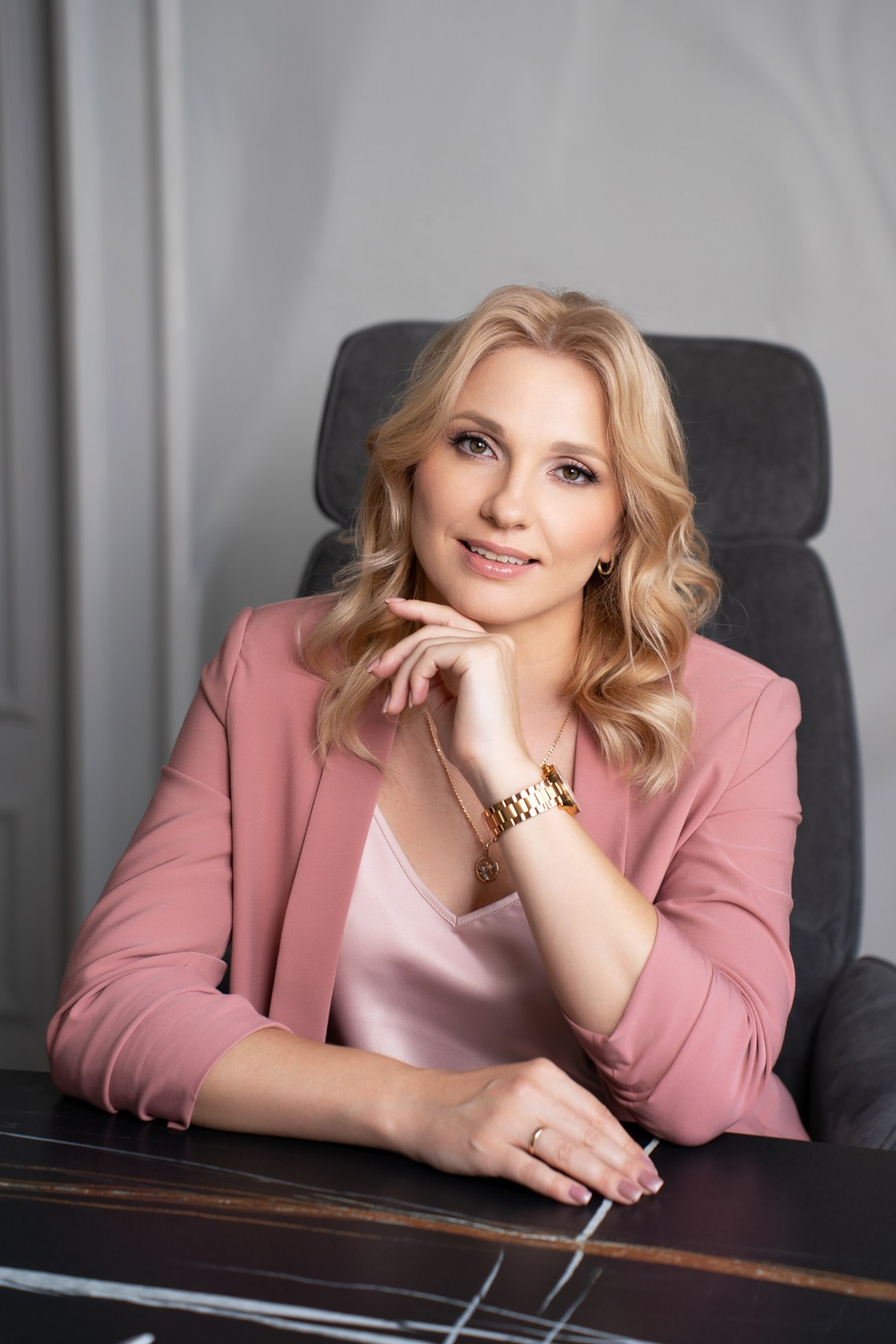 Съемка сотрудников компаний. Фотосессии в Москве. Фотограф Анна Михайлова