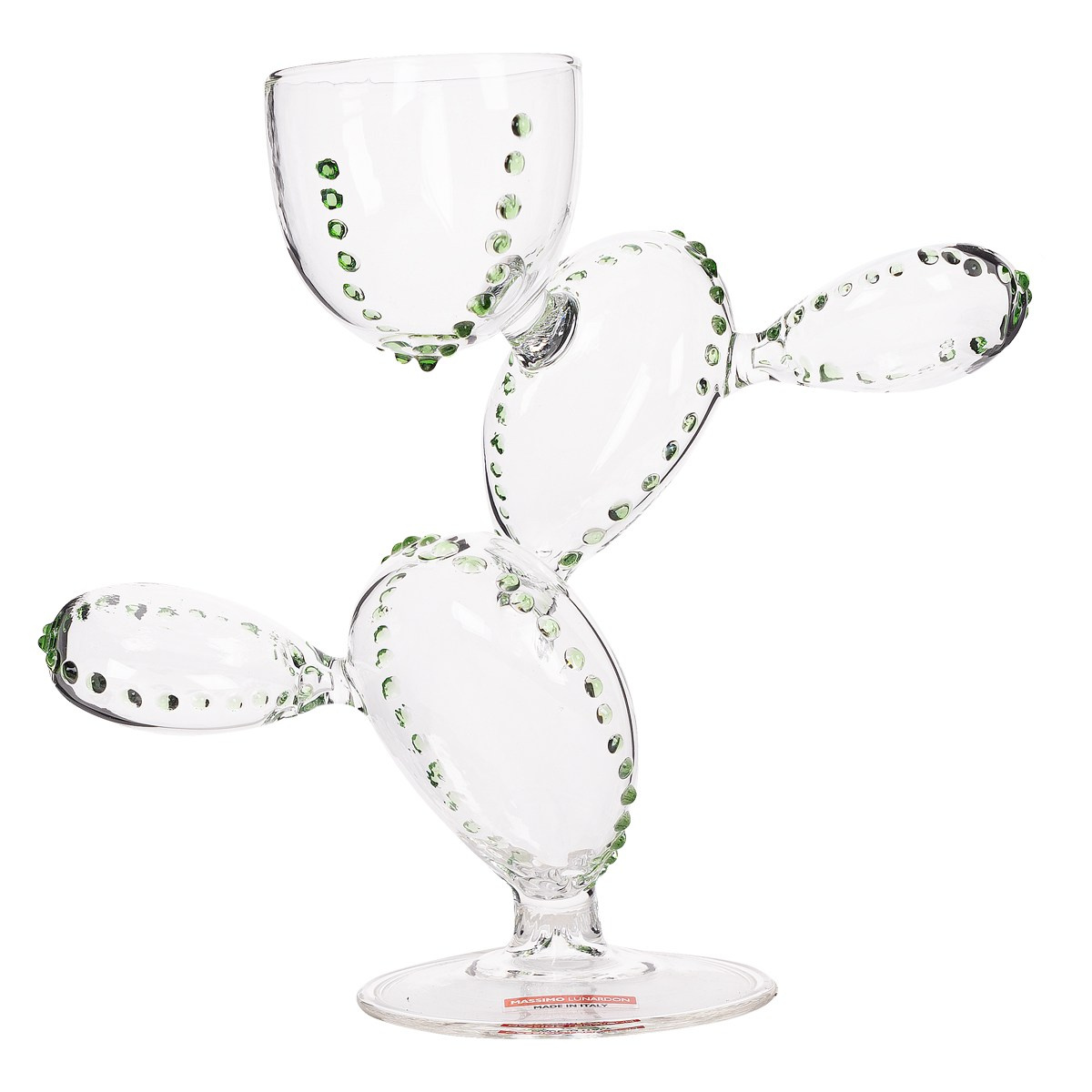 Бокал в виде кактуса на белом фоне