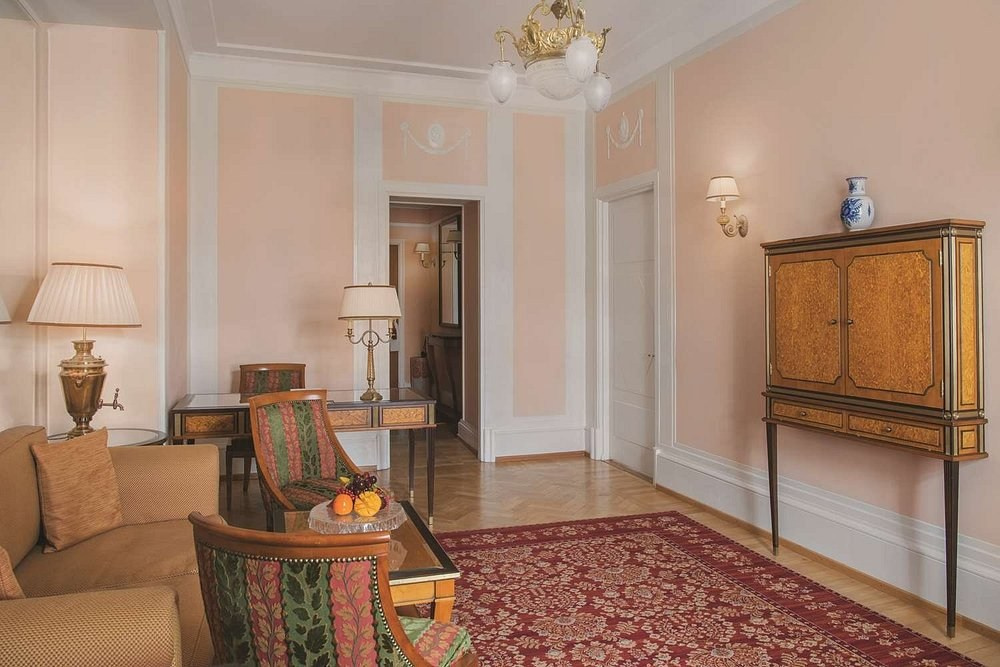 Гайд по отелям СПБ для свадебной съёмки. Свадебный и портретный фотограф