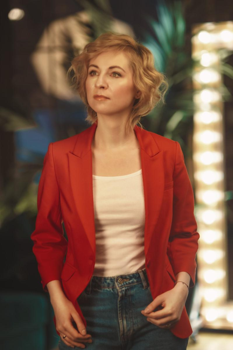 Фотосессия для девушки. Портретный фотограф в Москве, Московской области. Деловой портрет