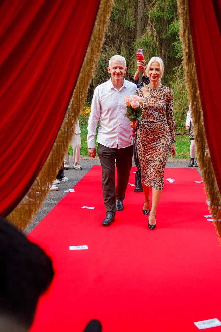 🎉 Мы не просто фотостудия — мы создаём атмосферу, которую вы запомните на всю жизнь! 📸✨. Фотостудия во Всеволожске. Подходит для всех творческих проектов