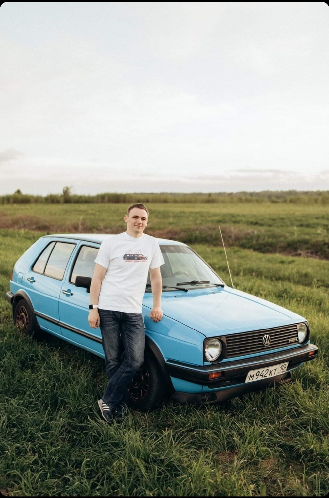 Футболка Volkswagen Golf GTi. Автомобильный фотограф Антон Цырулев