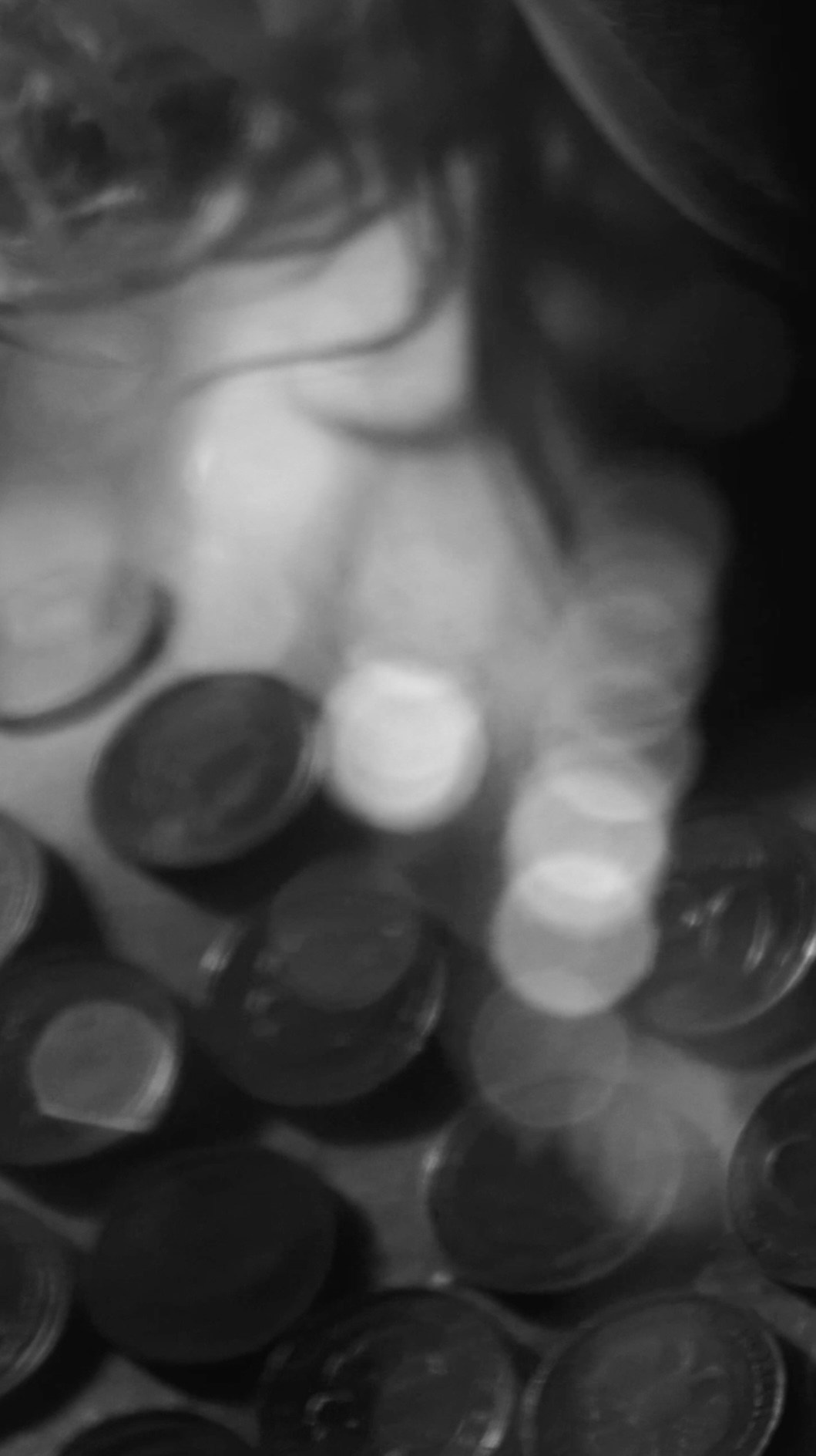 Нежные бабы. Что мне делать, чтобы земля оставалась на месте. Художественная группа «Нежные Бабы»