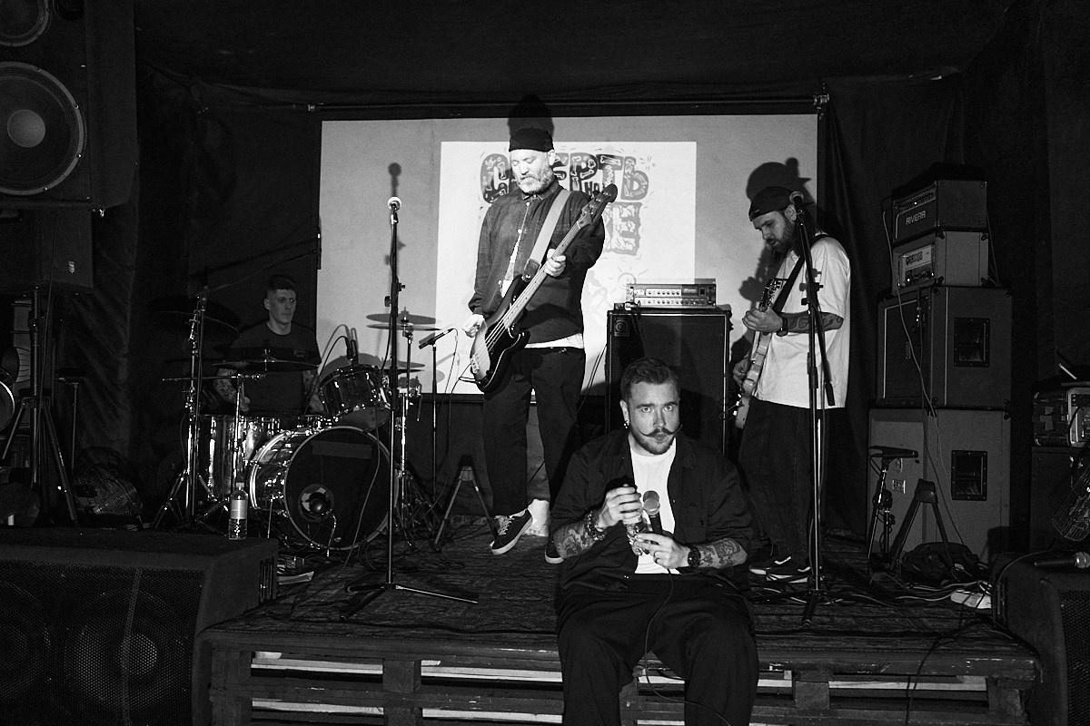 Сожитель, Смерть На Пляже, Линия Бикини, Выродок, Мразь. Иван Кобяков