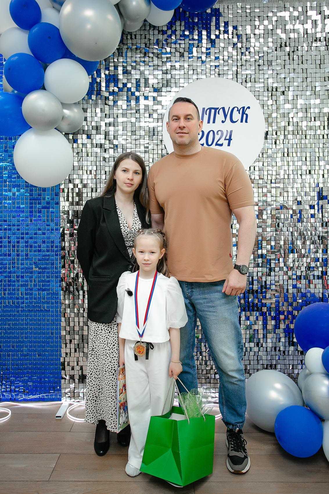 24.5.24 Выпускной Веснянка. Владивосток семейный фотограф Александр Степанов