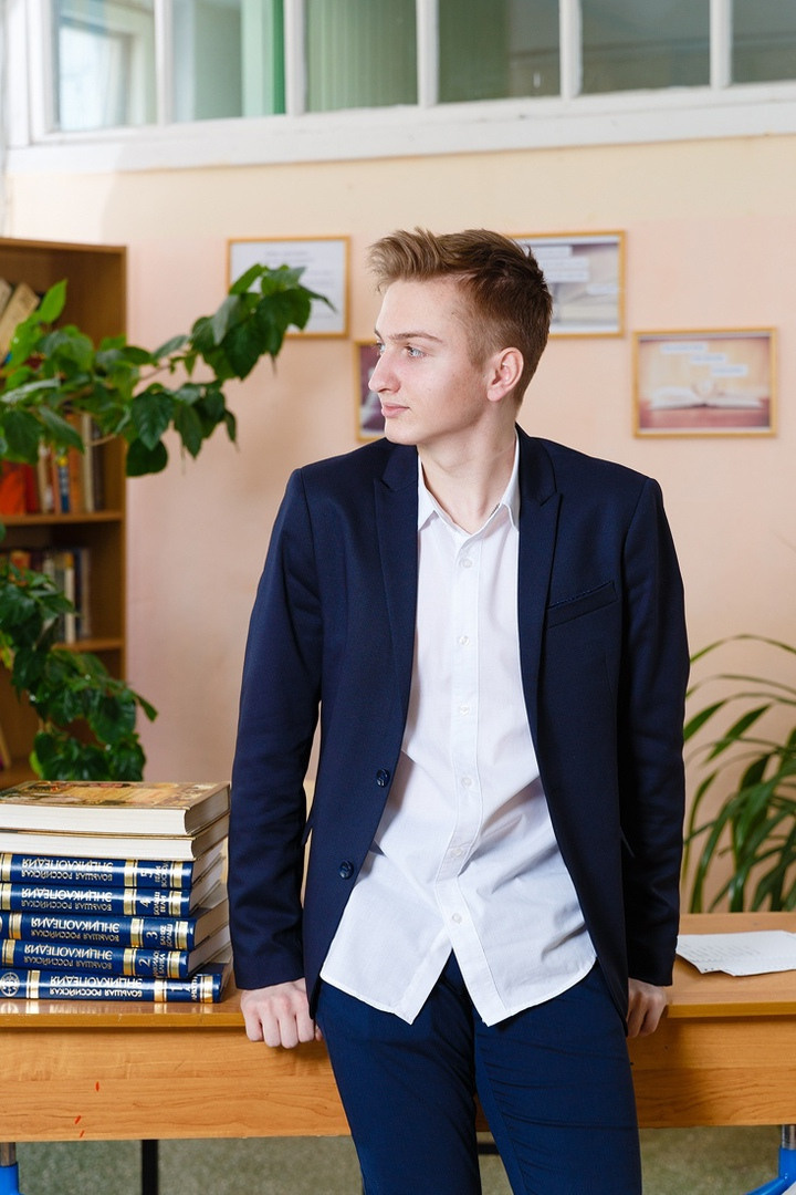 ФОТОКНИГИ от 990 рублей |. Выпускные альбомы Красноярск