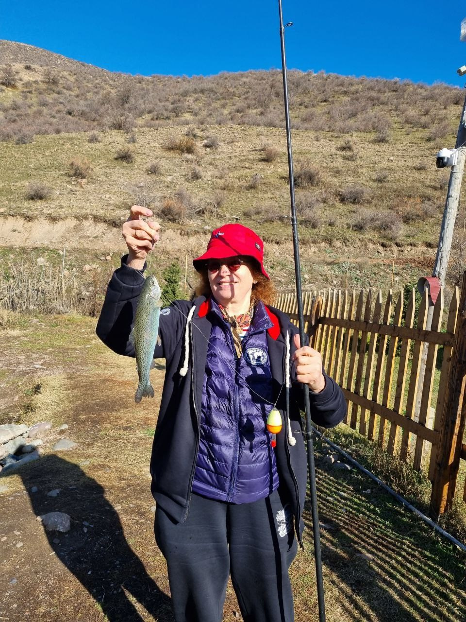 Экскурсия и тур на озеро Иссык и водопад Медвежий из Алматы