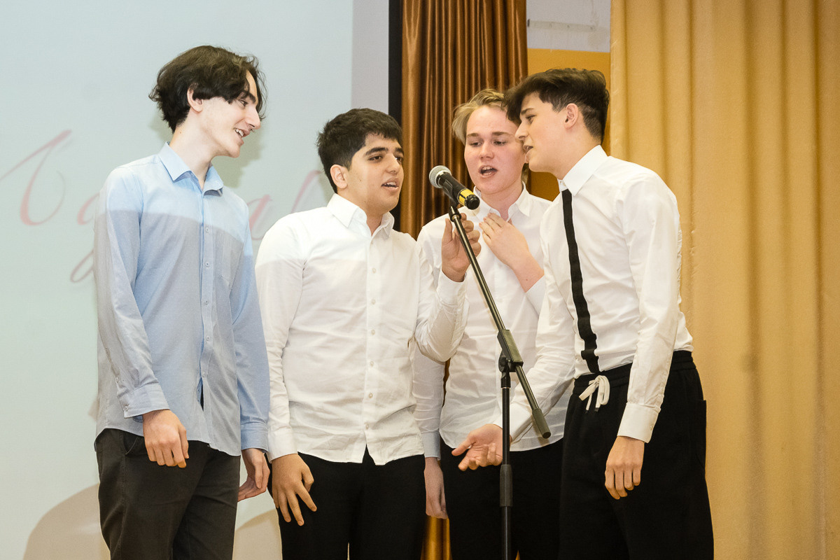 2023 шк16 8 марта. Выпускные альбомы в Москве и области от Анны Гайдаш