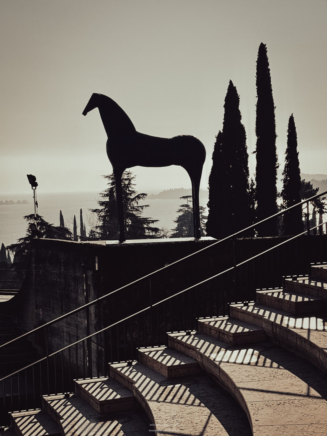 Vittoriale degli Italiani-Бывшая резиденция Габриеле Д’Аннунцио. Авторские стильные фотокартины