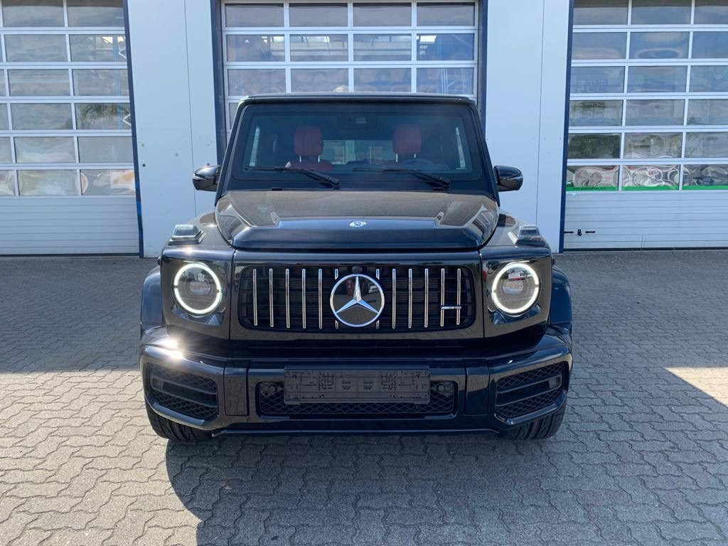 Armored car. Skyden Cars