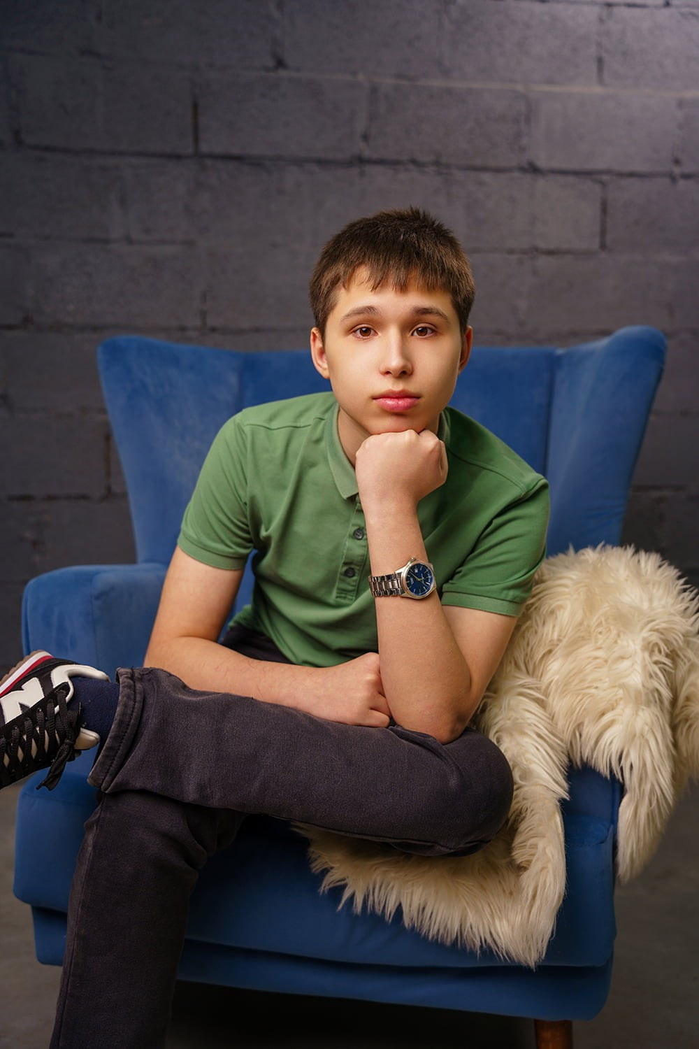 Выпускные альбомы Ачинск: съёмка в фотостудии!. СИГМА | Студия выпускных альбомов Красноярск