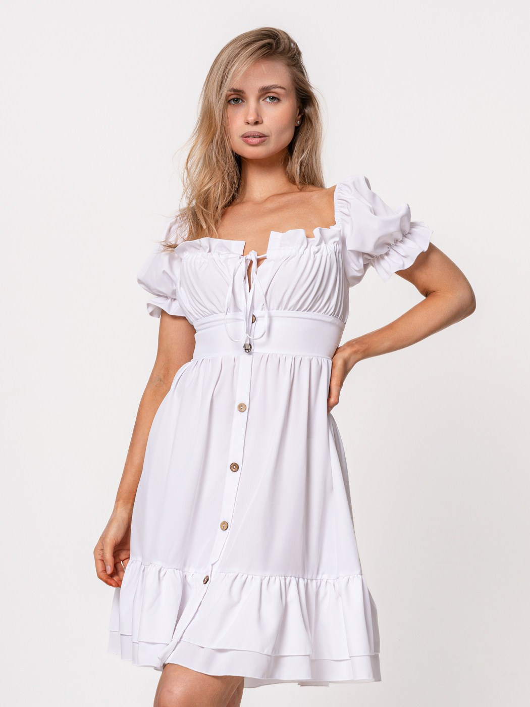 съемка платья на красивой девушке