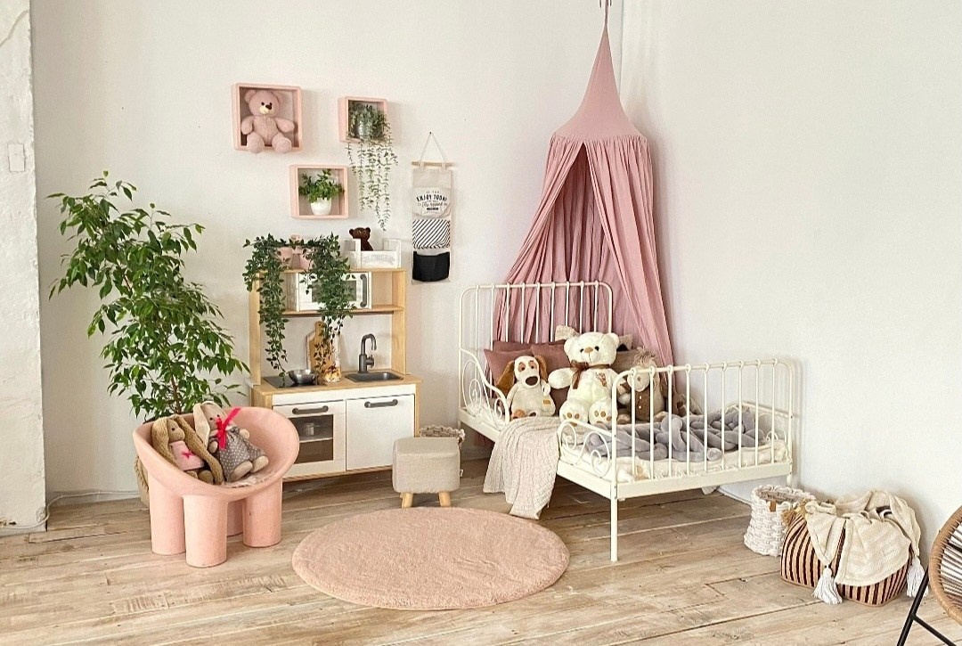 Фотостудии. Женский, семейный и контент-фотограф в Оренбурге Анна Соловых