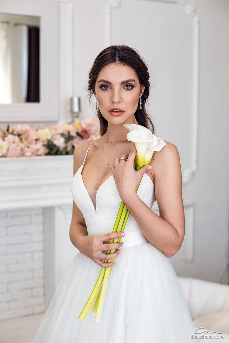 Утро невесты в студии. Свадебный фотограф, фотосъемка в Крыму, Севастополе, Симферополе, Ялте