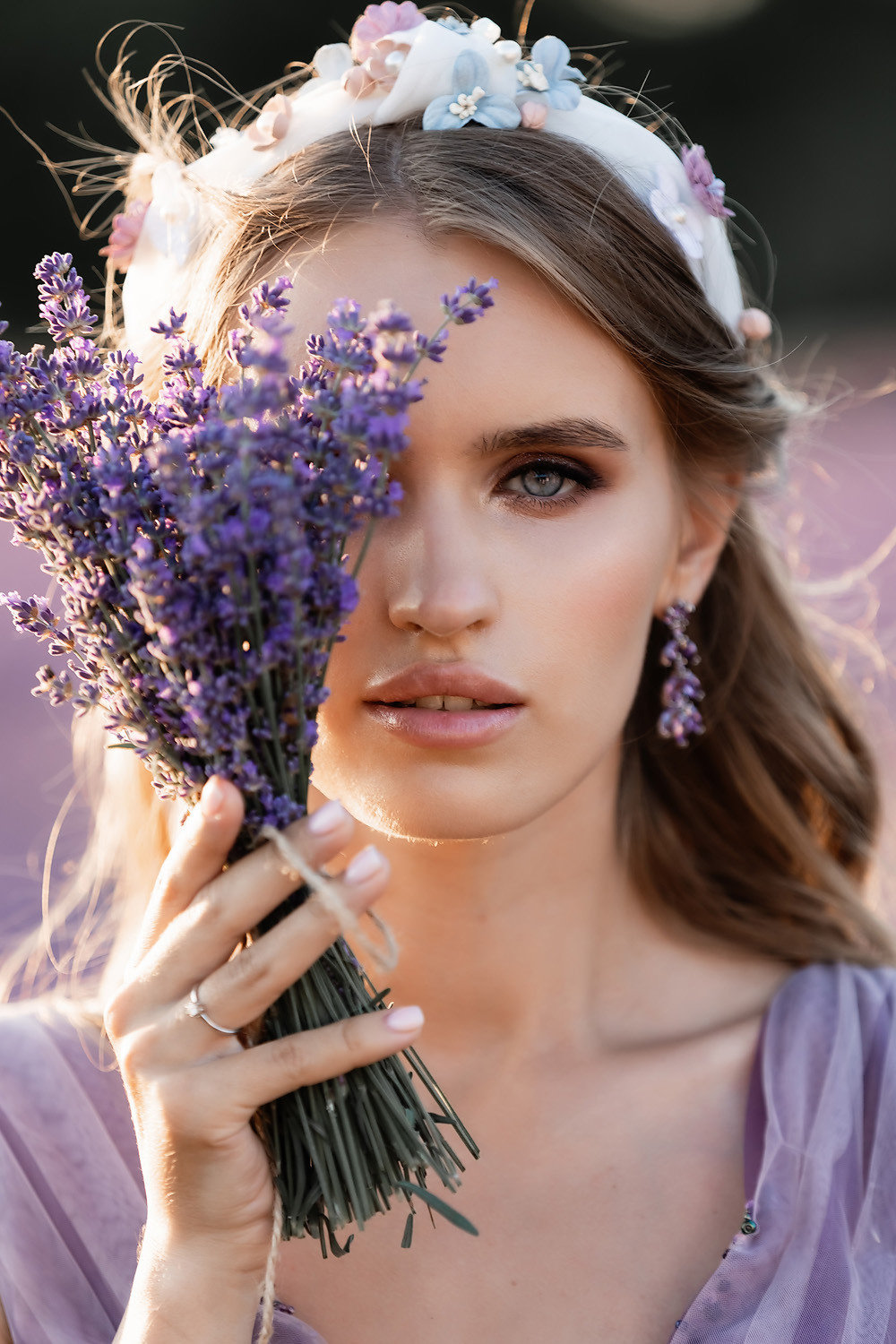 Вадим и Катя - свадебная выездная церемония и фотосессия в лаванде. Свадебный фотограф, фотосъемка в Крыму, Севастополе, Симферополе, Ялте