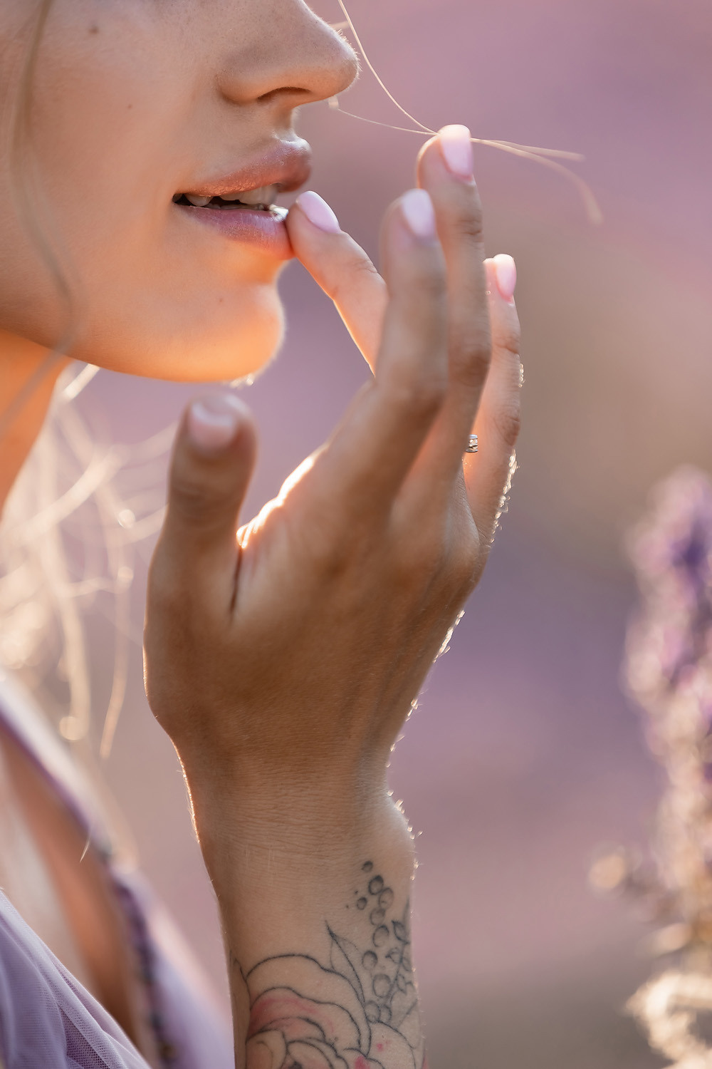 Вадим и Катя - свадебная выездная церемония и фотосессия в лаванде. Свадебный фотограф, фотосъемка в Крыму, Севастополе, Симферополе, Ялте