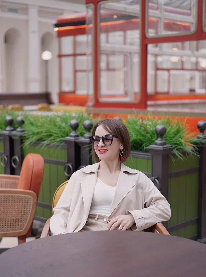 Анастасия. Студийный и портретный фотограф в САНКТ-ПЕТЕРБУРГЕИрина Махаон