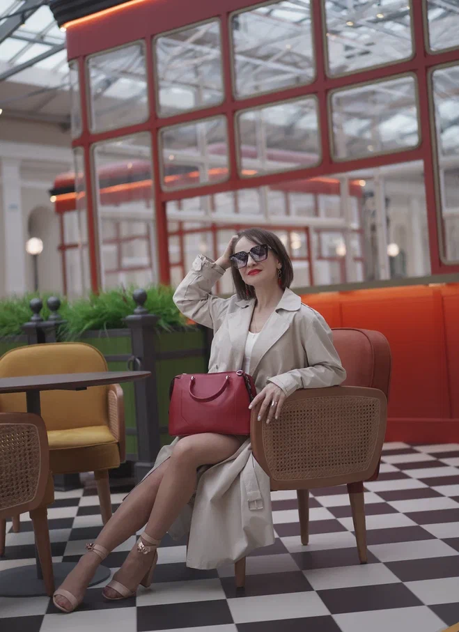 Анастасия. Студийный и портретный фотограф в САНКТ-ПЕТЕРБУРГЕИрина Махаон