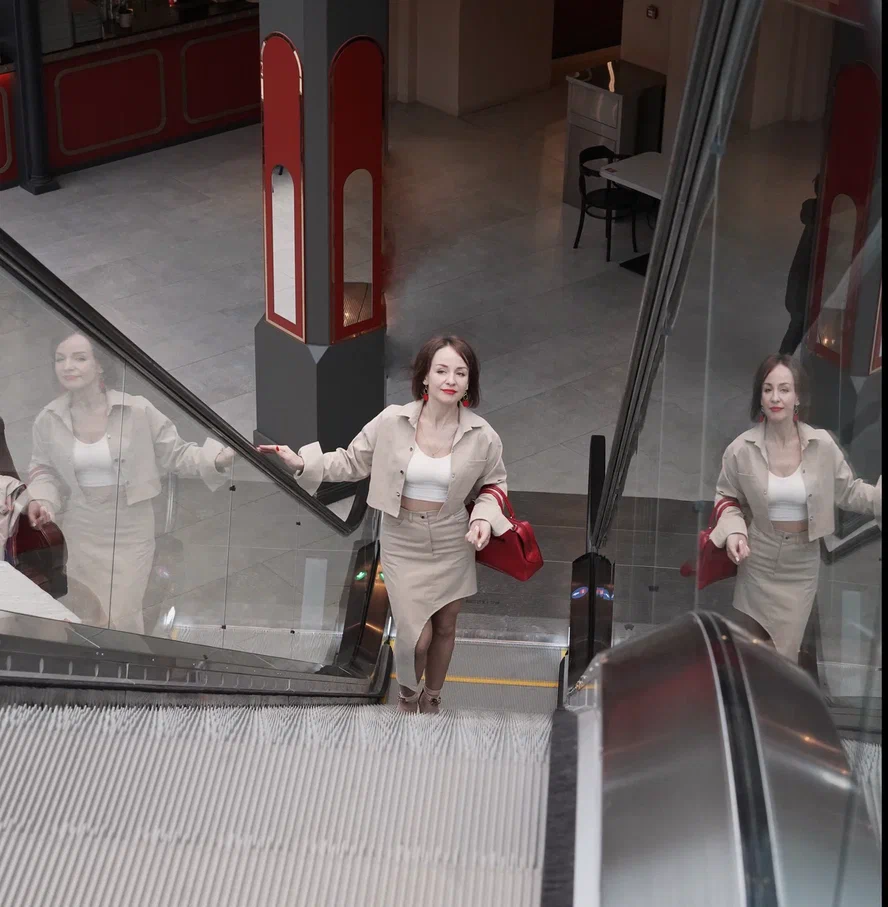 Анастасия. Студийный и портретный фотограф в САНКТ-ПЕТЕРБУРГЕИрина Махаон