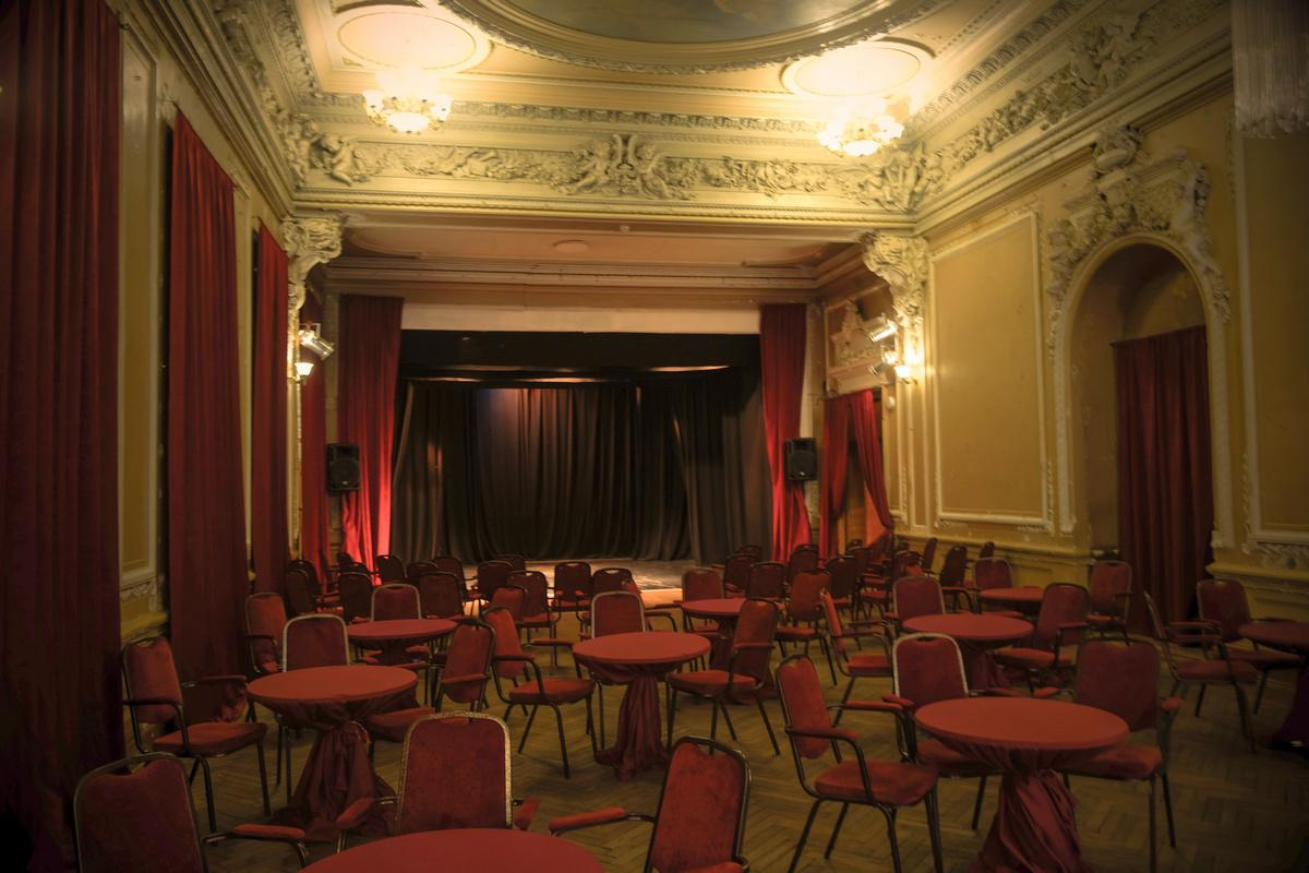 Особняк Шрёдера, Дом шрёдера, концертный зал, театр