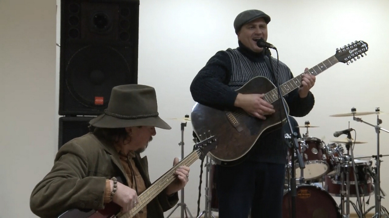 Олег Никитин - бард, автор-исполнитель. Концерт, душевная песня, авторская песня