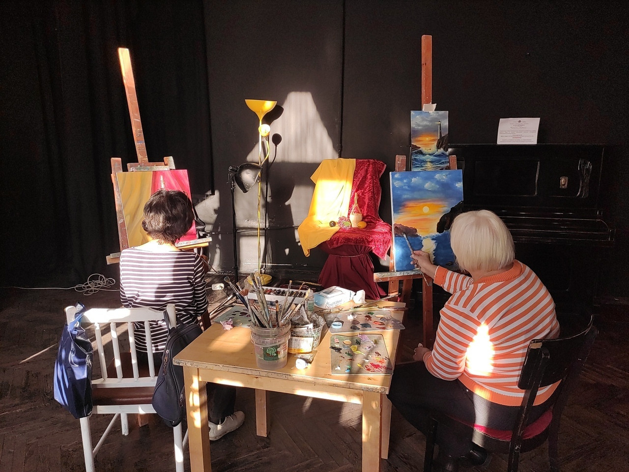 Художественная студия, руководитель — Оксана Гапошина. Дом Шрёдера