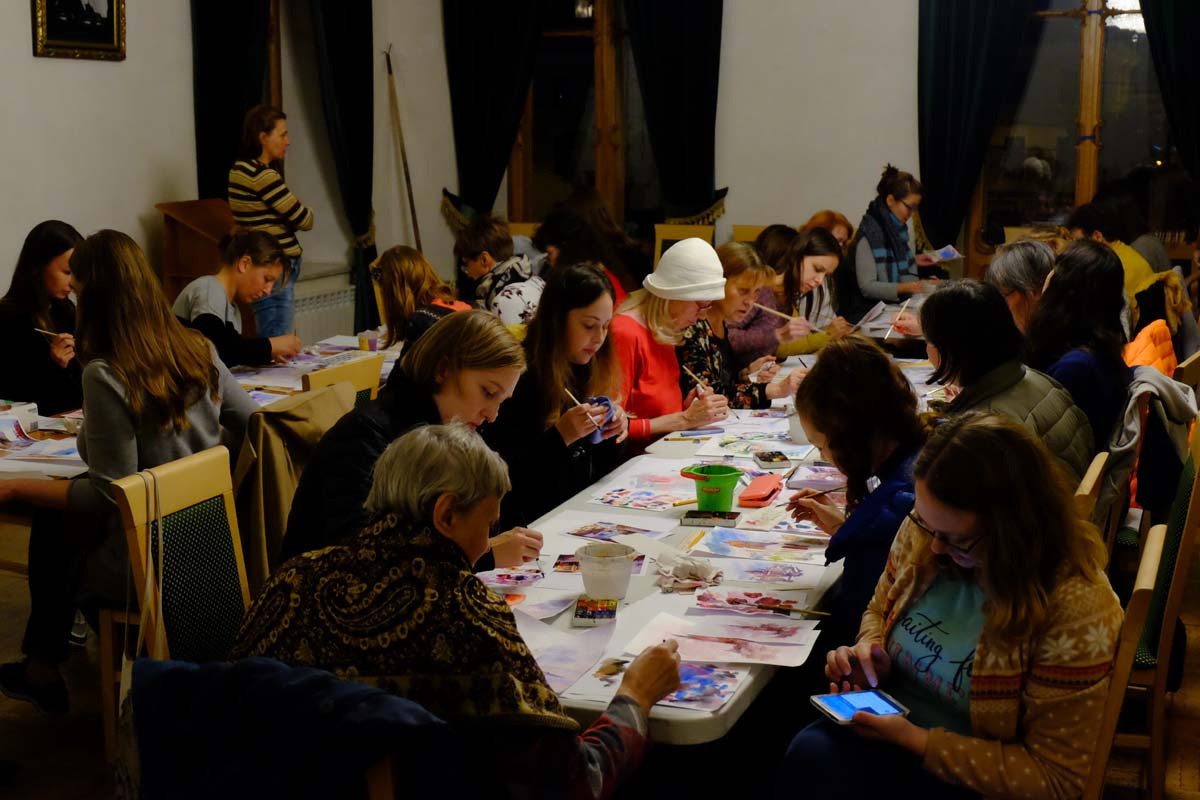 Художественная студия, руководитель — Оксана Гапошина. Дом Шрёдера