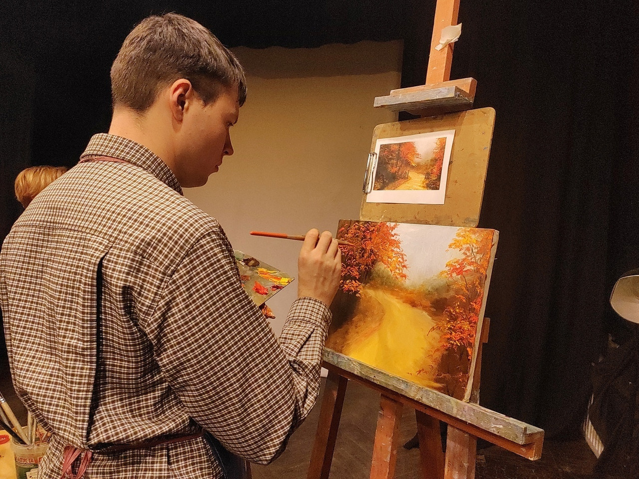 Художественная студия, руководитель — Оксана Гапошина. Дом Шрёдера