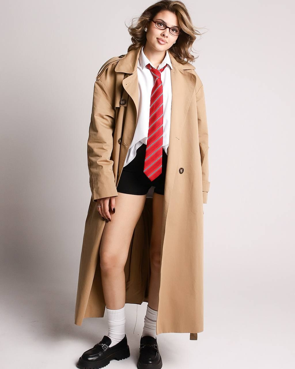 Белая циклорама в Парк Хаусе. Self-portrait studio in Samara