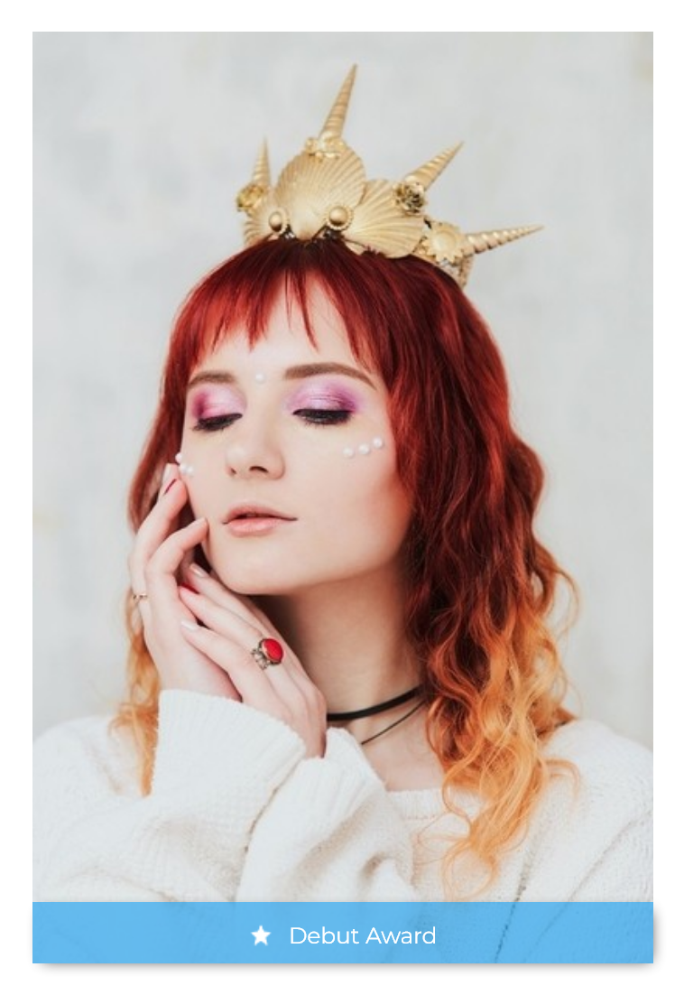 Почётная награда от сообщества за лучший дебютный снимок